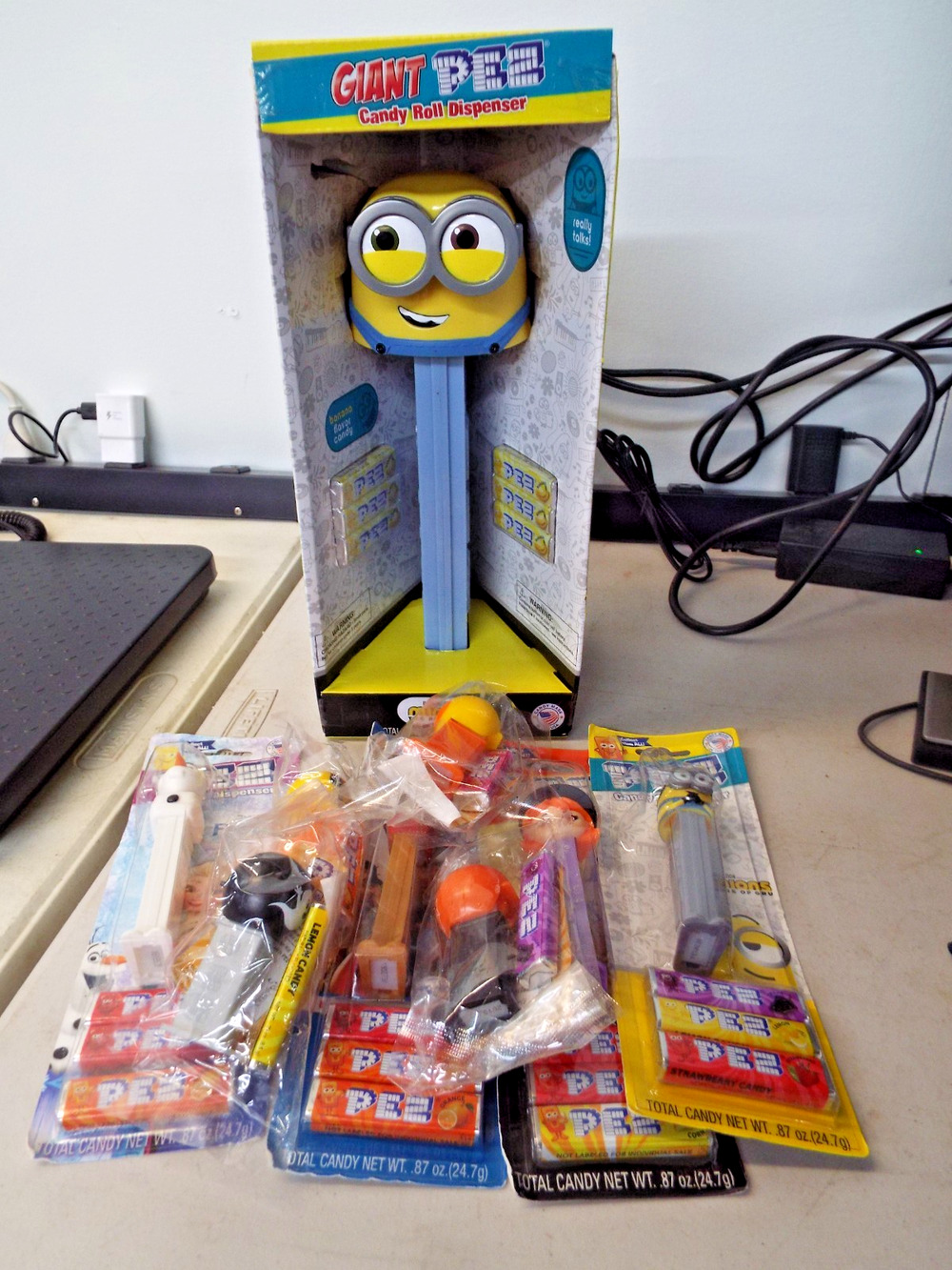 Pez Lot with Giant Pez Despicable Me Minion Bob Talking Candy Dispenser Sealed